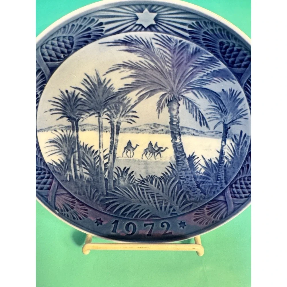 In The Desert Royal Copenhagen Porcelain Plate Denmark 1972 Blue‎ White